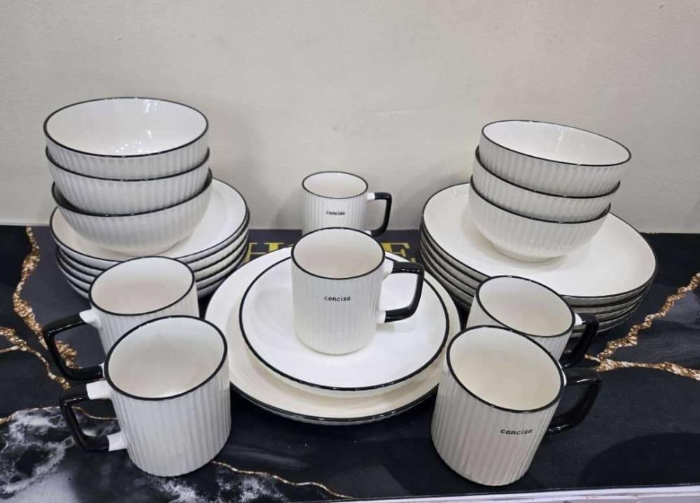 24 Piece Dinner Set - (6 Dinner Plates, 6 Side Plates, 6 Bowls and 6 Cups) - Image 1