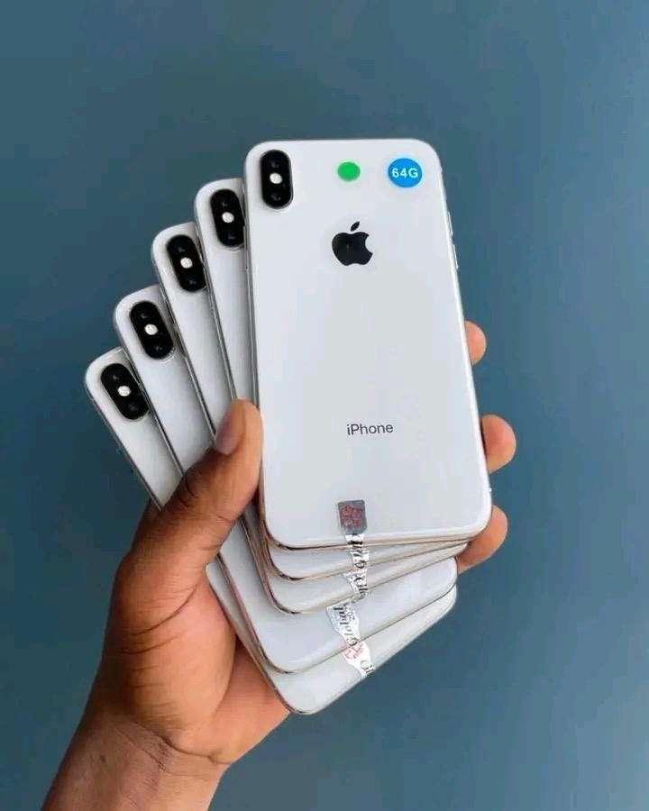 iPhone X 64GB - Image 4