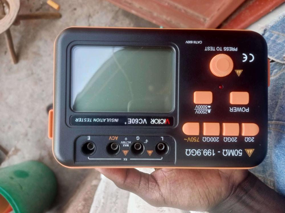 Insulation Resistance Tester - Image 3