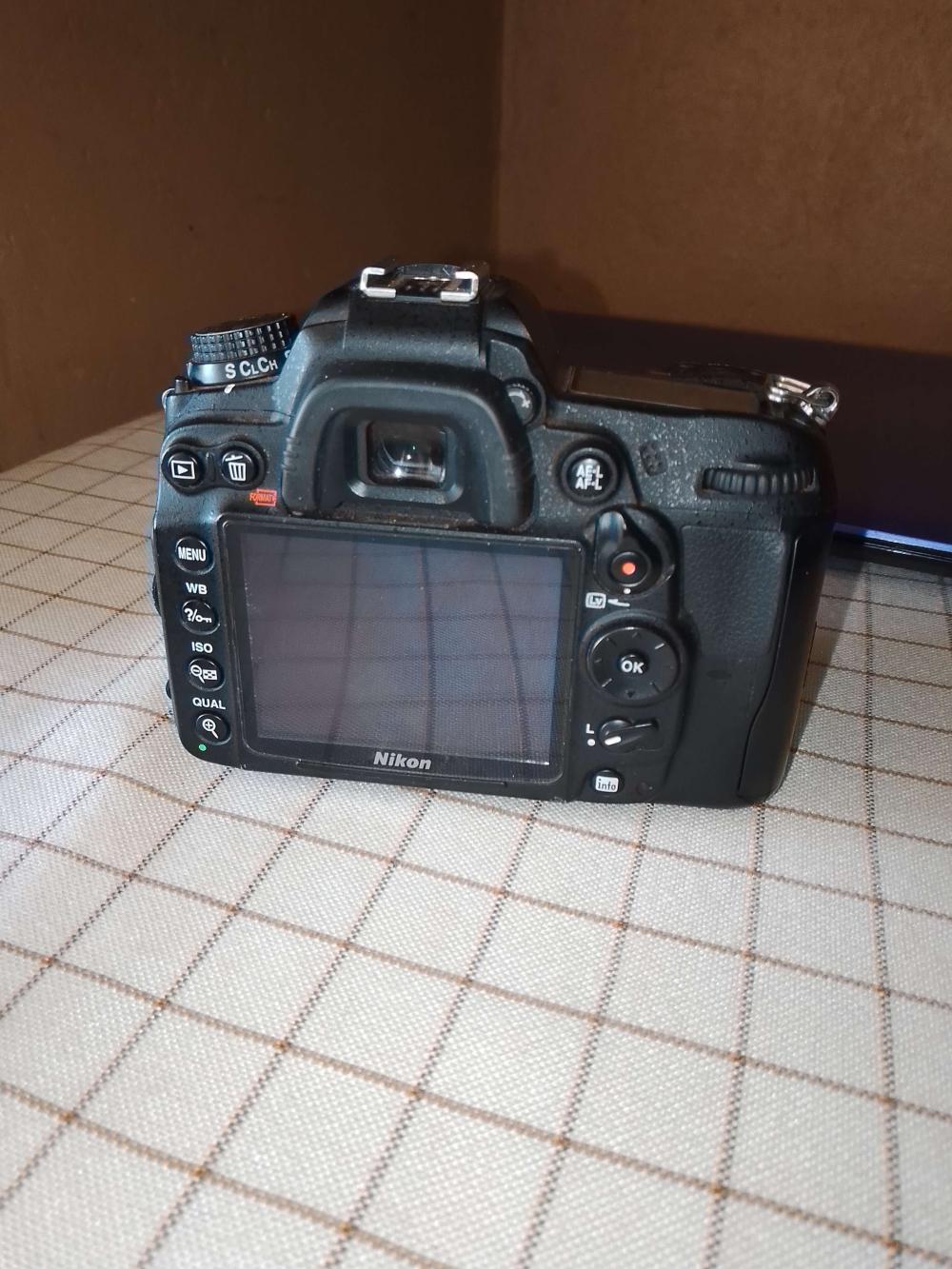 Nikon d7000 with a 18-105mm Lens - Image 2