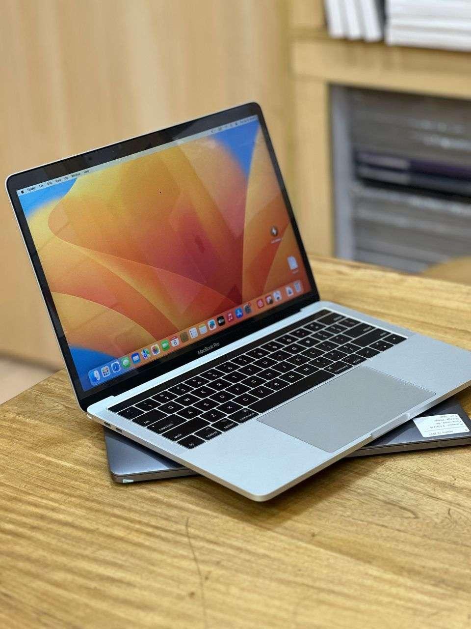MacBook Air 2019 - i5 8GB RAM, 256GB SSD - Image 3