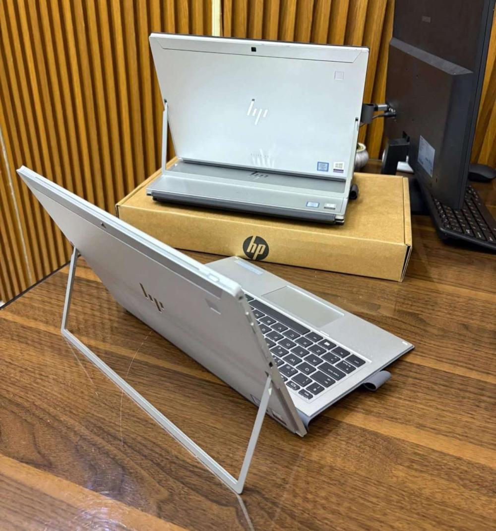 HP Elitebook x2 1012 G2 - 8GB RAM, 256GB SSD - Image 1