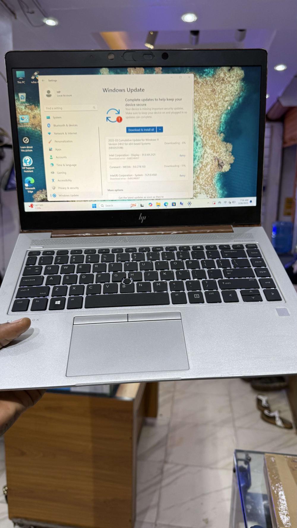 HP EliteBook 840 G5 - 8GB RAM, 256GB Storage - Image 4