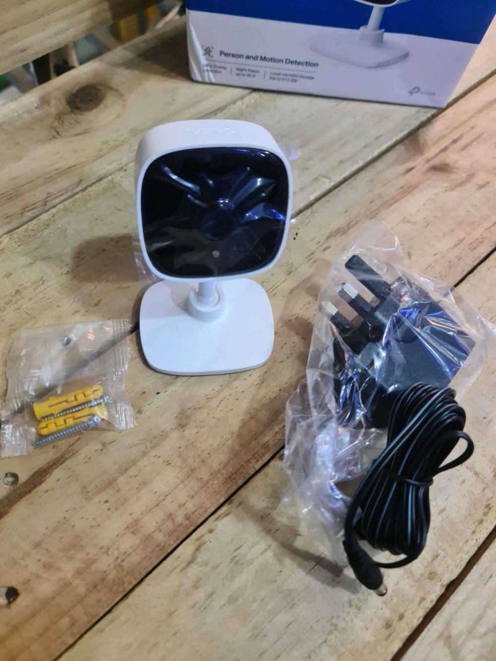 TP-Link Tapo Home Security WiFi Camera - Image 1