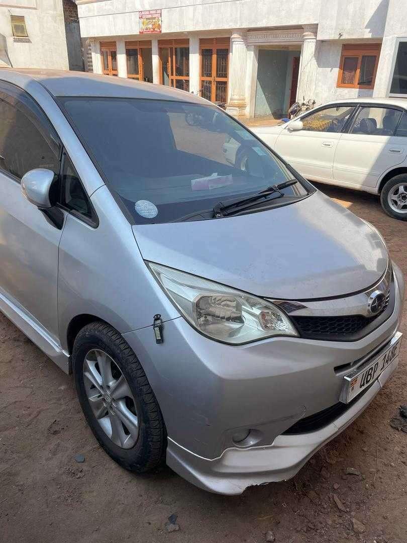 Subaru Trezia 2011 - Image 3