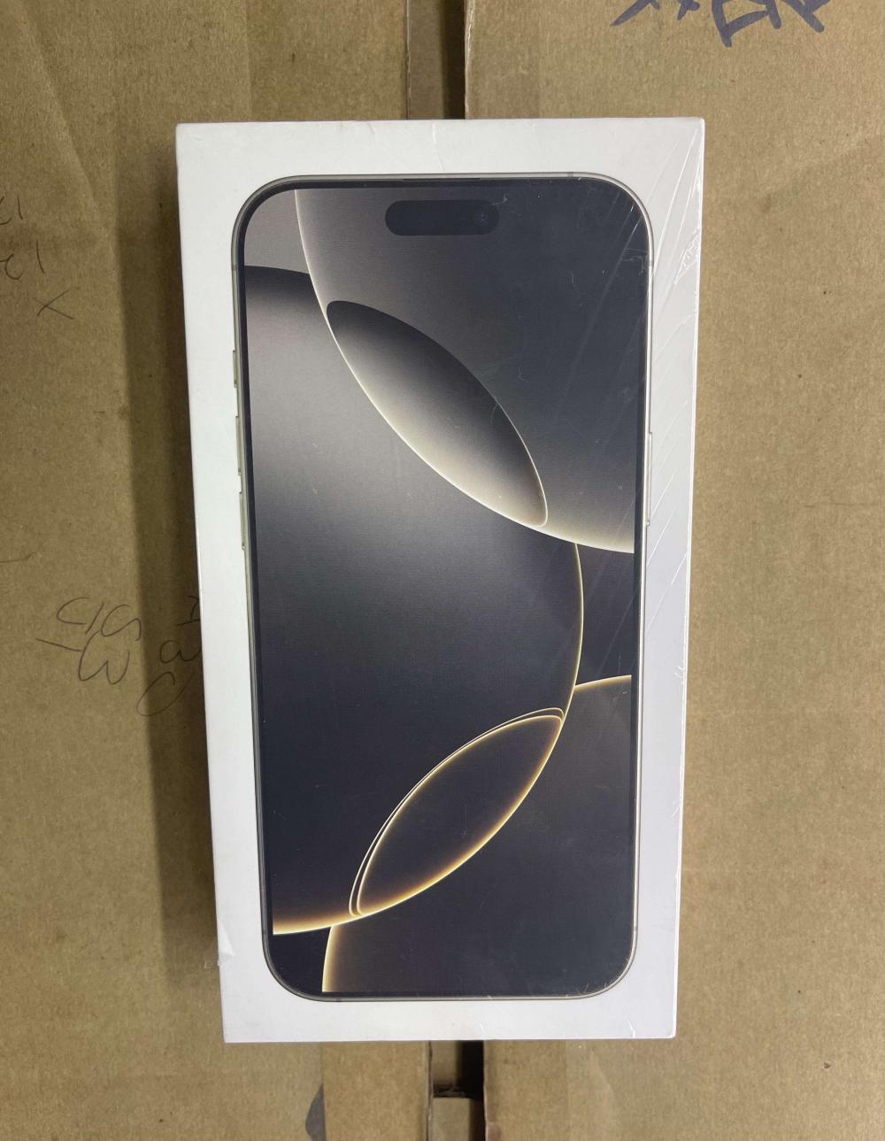 iPhone 16 Pro Max Desert Titanium - 256GB - Image 5
