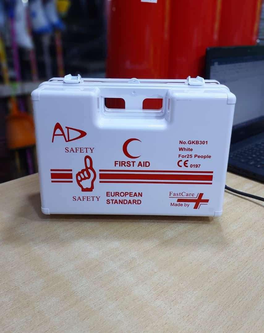 European Standard First Aid Kit - For 25 People - Image 1