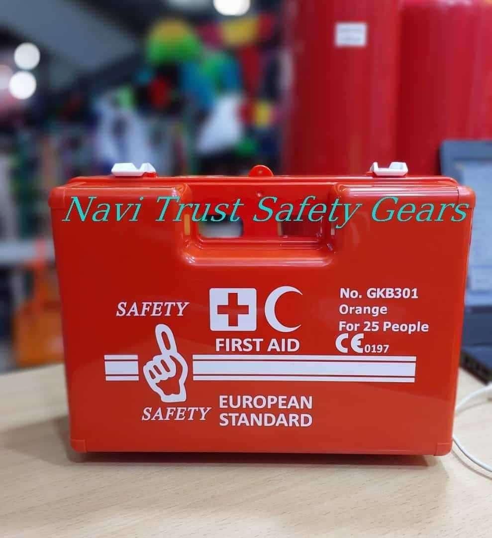 European Standard First Aid Kit - For 25 People - Image 6