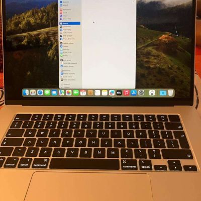 Laptop 15.3" Macbook Air 2023 M2 8BG RAM 256 SSD