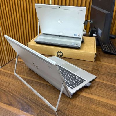 HP Elitebook x2 1012 G2 - 8GB RAM, 256GB SSD