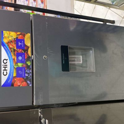 Chiq Fridge - 270L