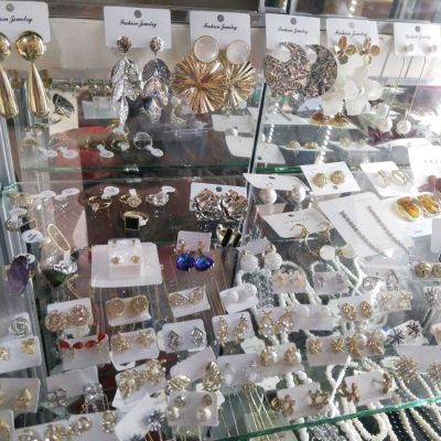 Fashion Jewelry - Necklaces, Earrings, Bangles