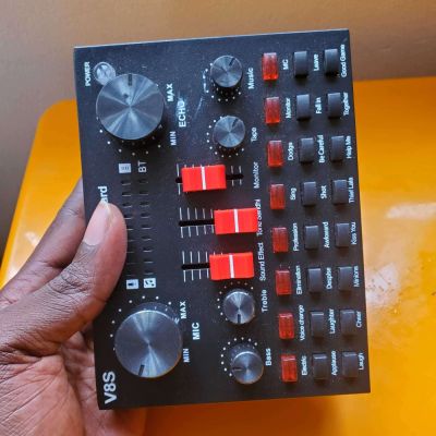 V8S Professional Sound Card