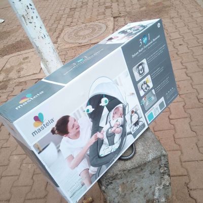 Mastela Electric Baby Swing With Remote