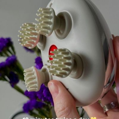 Electric scalp massager 